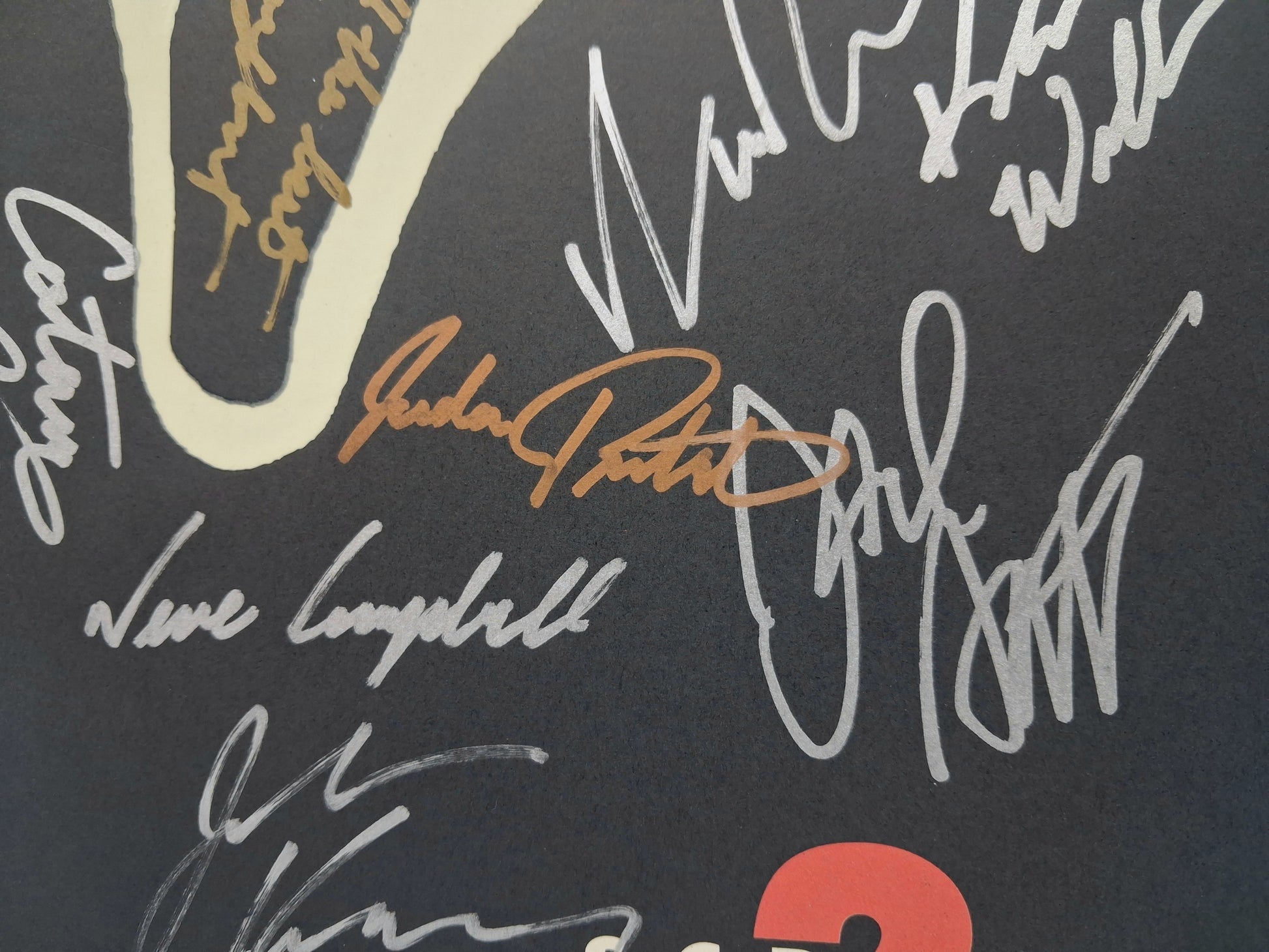 1997 Scream 2 full cast signed movie pamphlet - Courtney Cox / David Arquette / Liv Schreiber / Sarah Michelle Geller / Wes Craven / Neve Campbel / Timothy Olyphant / Jada Pinkett Smith / Jerry O`Connell / Jamie Kennedy / Kevin Williamson